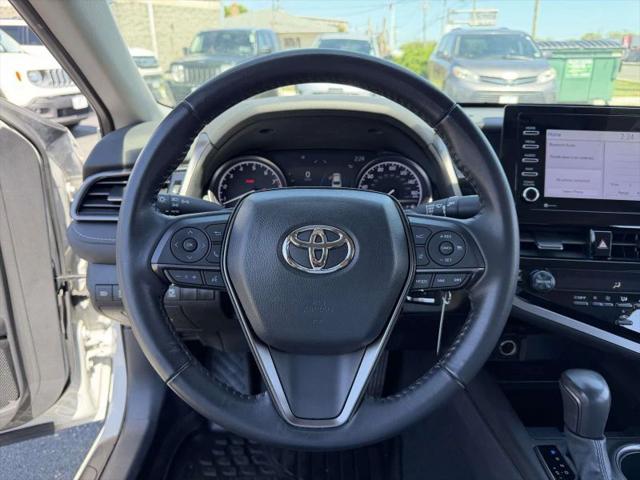 2023 Toyota Camry SE AWD