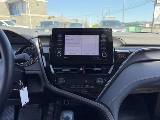 2023 Toyota Camry SE AWD