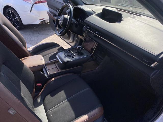 2022 Mazda MX-30 EV Premium Plus