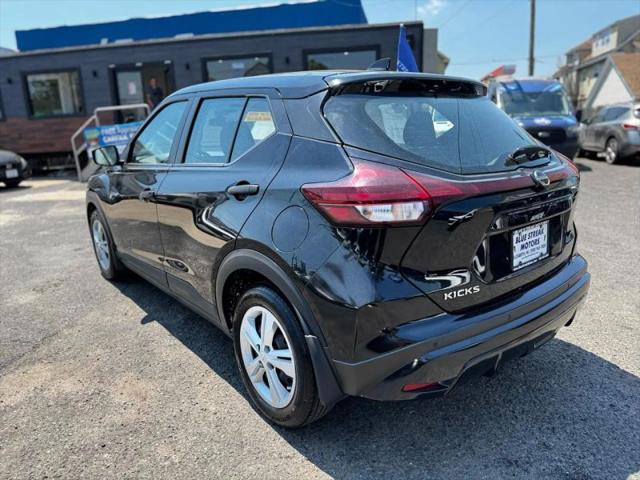 2023 Nissan Kicks S Xtronic CVT