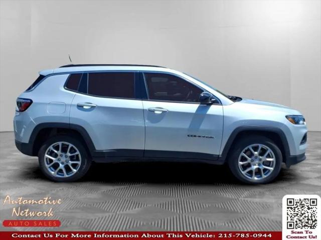 2024 Jeep Compass Latitude Lux FWD