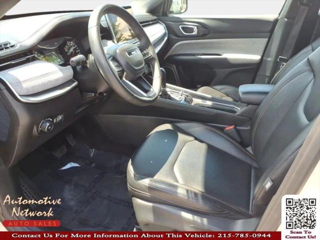 2024 Jeep Compass Latitude Lux FWD