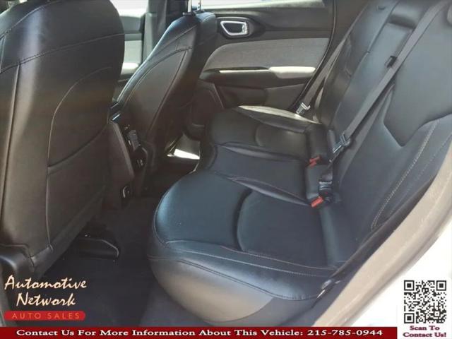 2024 Jeep Compass Latitude Lux FWD