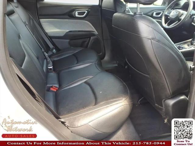 2024 Jeep Compass Latitude Lux FWD