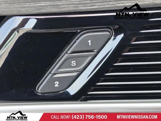 2024 Jeep Wagoneer Series II 4x2