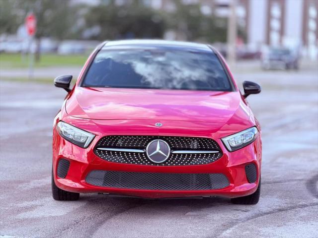 2020 Mercedes-Benz A 220 A 220