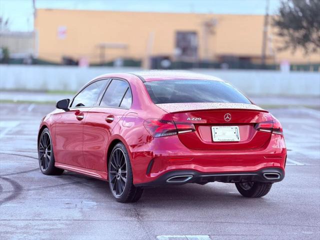 2020 Mercedes-Benz A 220 A 220