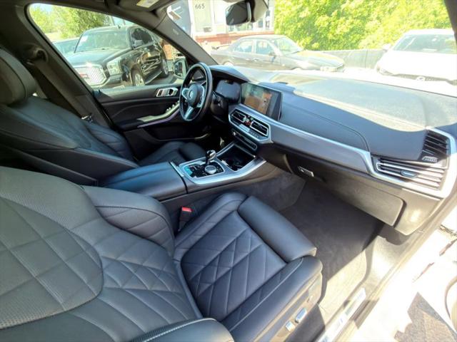 2023 BMW X5 sDrive40i