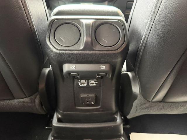2020 Jeep Wrangler Sahara Altitude 4x4