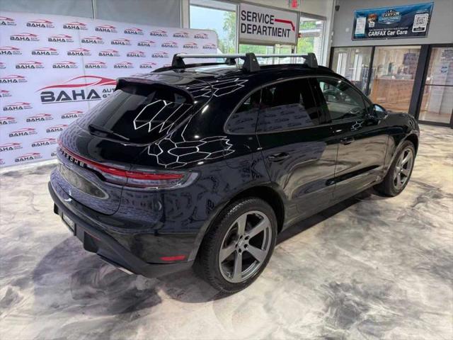 2023 Porsche Macan Base