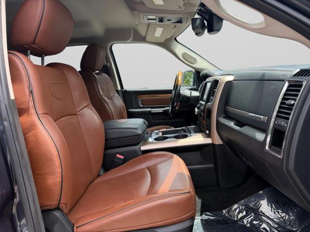 2017 Ram 1500 Longhorn Crew Cab 4x4 5'7" Box