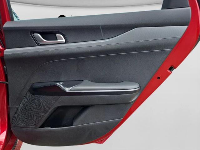 2023 Kia K5 LXS