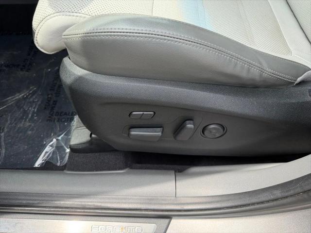 2017 Kia Sorento 3.3L SX