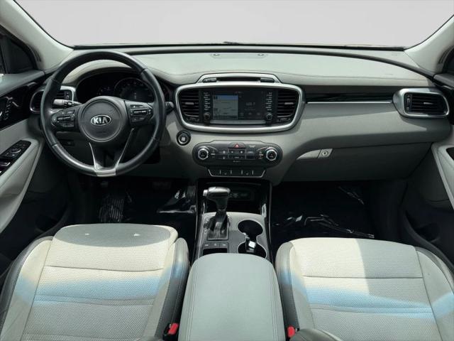 2017 Kia Sorento 3.3L SX