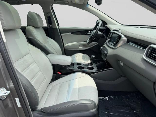 2017 Kia Sorento 3.3L SX