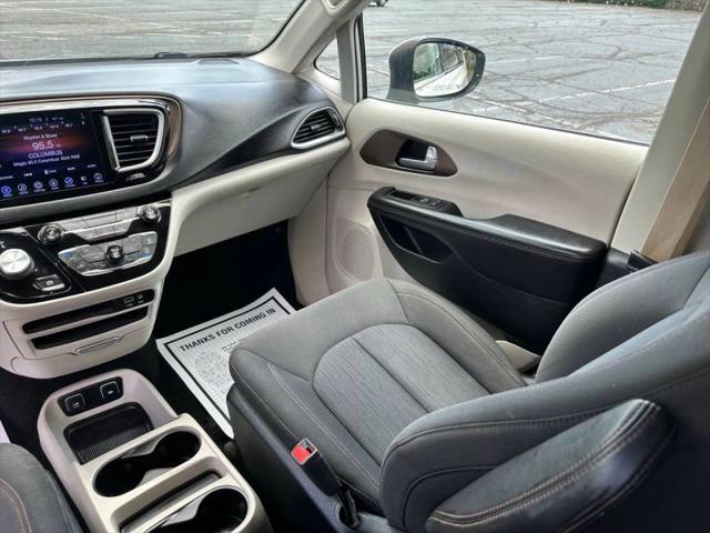 2017 Chrysler Pacifica Touring