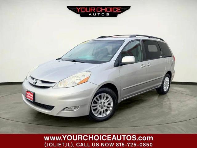 2008 Toyota Sienna XLE Limited for sale in Joliet, IL