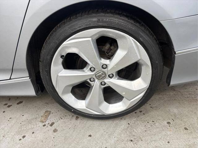 2019 Honda Accord Touring 2.0T