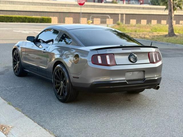 2010 Ford Mustang V6 Premium