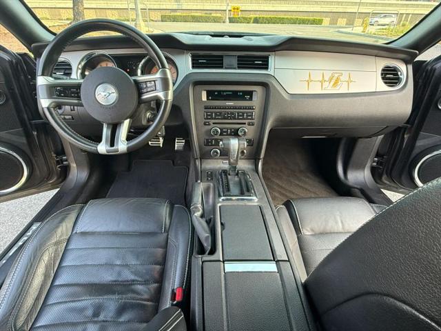 2010 Ford Mustang V6 Premium
