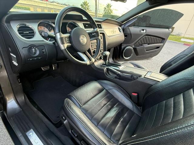 2010 Ford Mustang V6 Premium