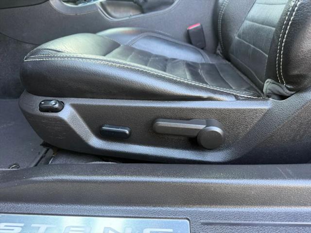 2010 Ford Mustang V6 Premium