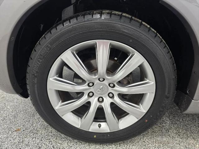 2014 INFINITI QX80 Base