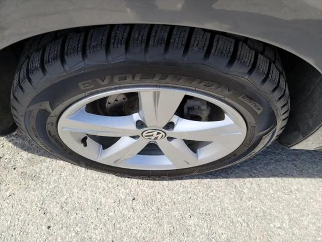 2013 Volkswagen Passat 2.5L SE