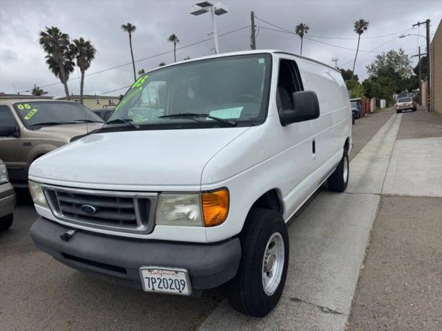 2005 Ford E-250 Base