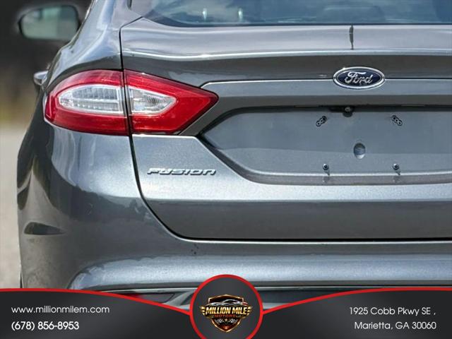 2013 Ford Fusion SE