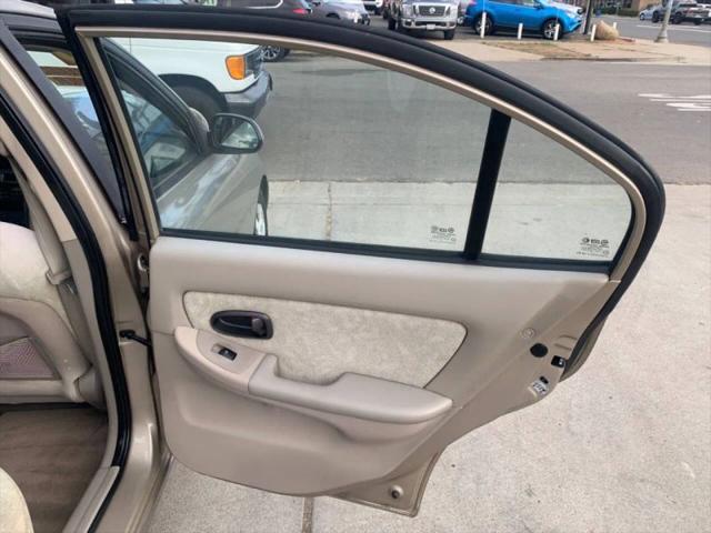 2003 Hyundai Elantra GLS