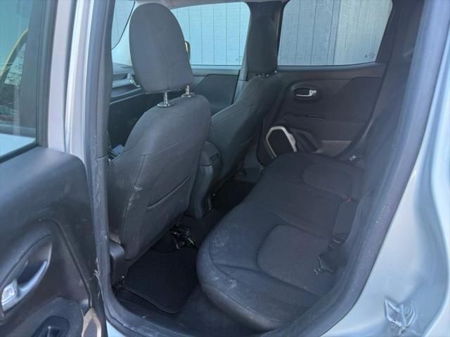 2017 Jeep Renegade Latitude FWD