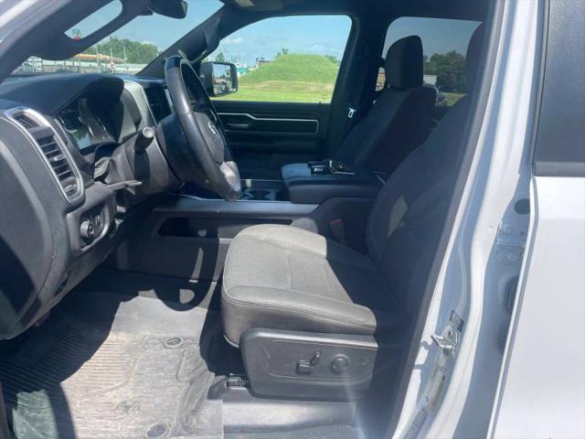 2023 Ram 1500 Big Horn Crew Cab 4x4 5'7" Box