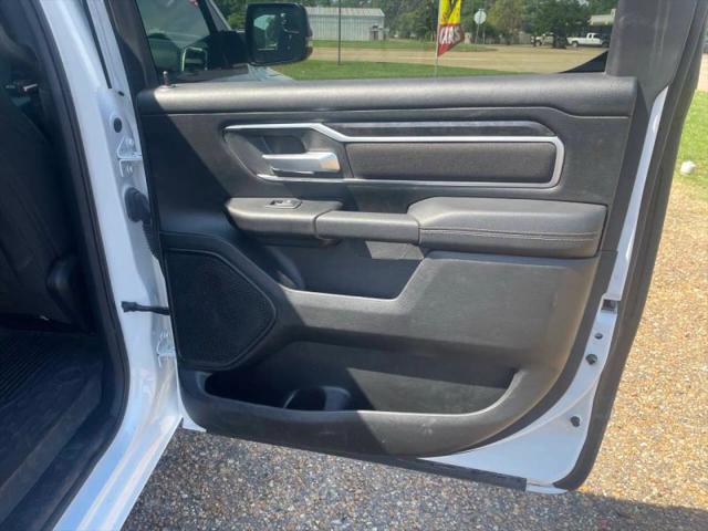 2023 Ram 1500 Big Horn Crew Cab 4x4 5'7" Box