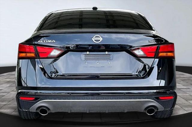2020 Nissan Altima SR FWD