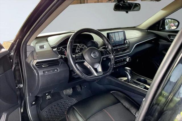2020 Nissan Altima SR FWD