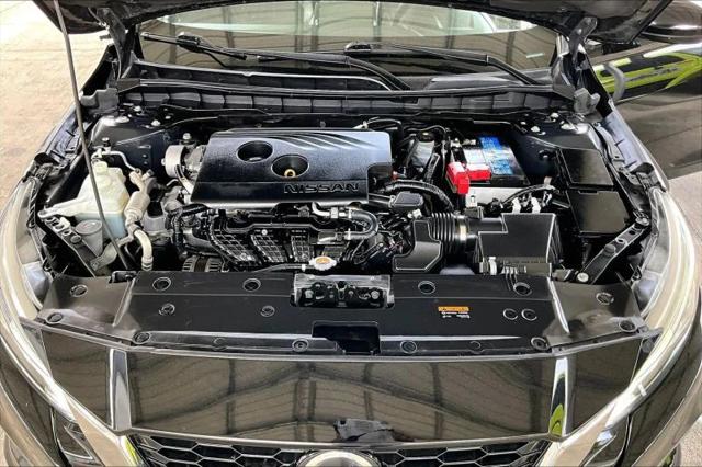 2020 Nissan Altima SR FWD