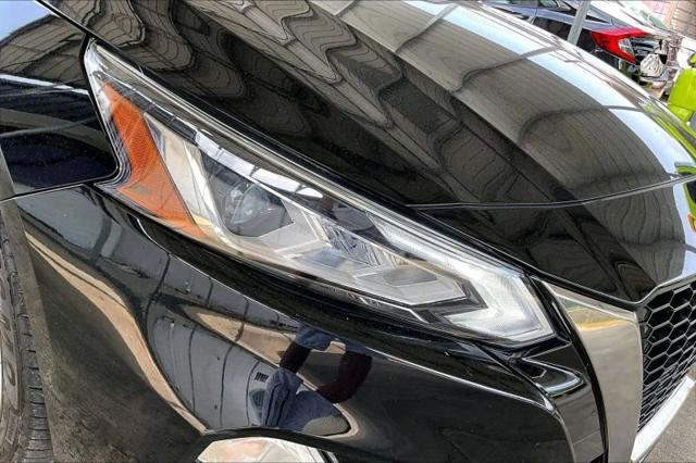 2020 Nissan Altima SR FWD