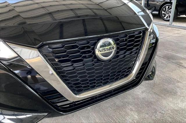 2020 Nissan Altima SR FWD