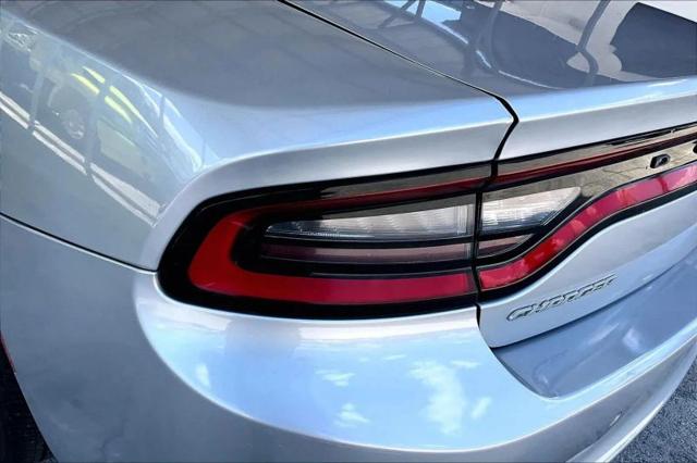 2021 Dodge Charger SXT RWD