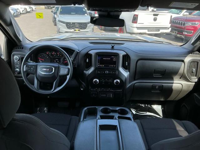 2023 GMC Sierra 1500 4WD Crew Cab Short Box Pro