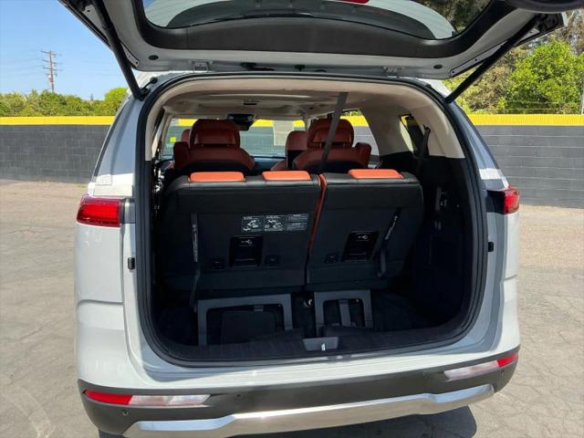 2024 Kia Carnival MPV SX Prestige