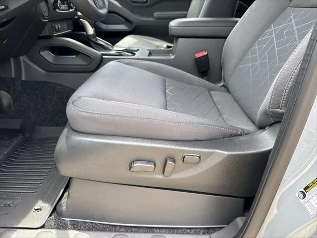 2026 Nissan Frontier Crew Cab SV 4x2