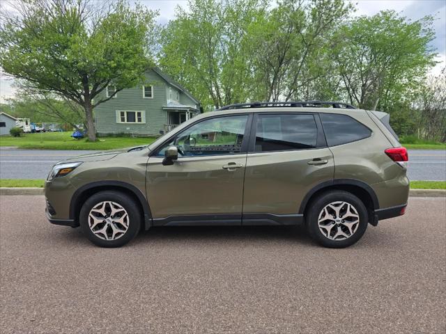 2022 Subaru Forester Premium
