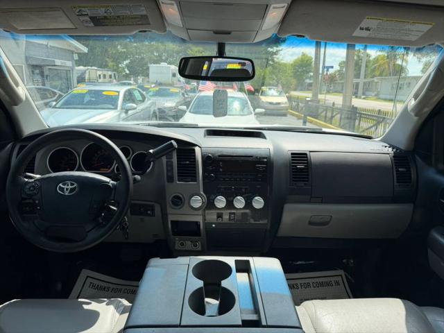 2013 Toyota Tundra Grade 5.7L V8