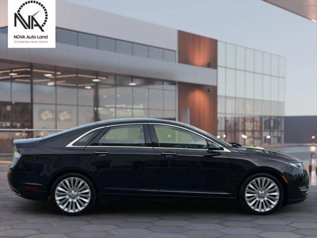2014 Lincoln MKZ Base