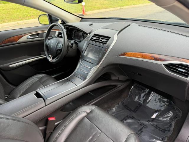 2014 Lincoln MKZ Base