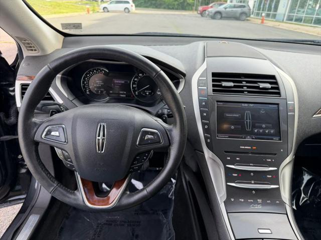 2014 Lincoln MKZ Base