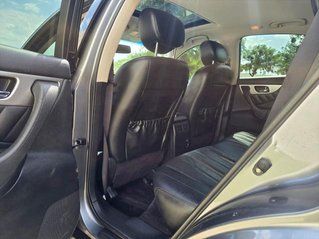 2015 INFINITI QX70 3.7