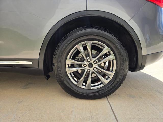 2015 INFINITI QX70 3.7